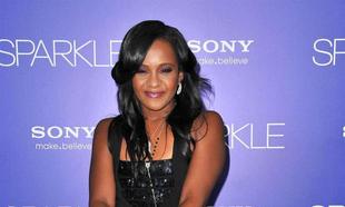 Watch: Bobby Brown informs audience that daughter Bobbie Kristina is 'awake' Watch: Bobby Brown informs audience that daughter Bobbie Kristina is 'awake'